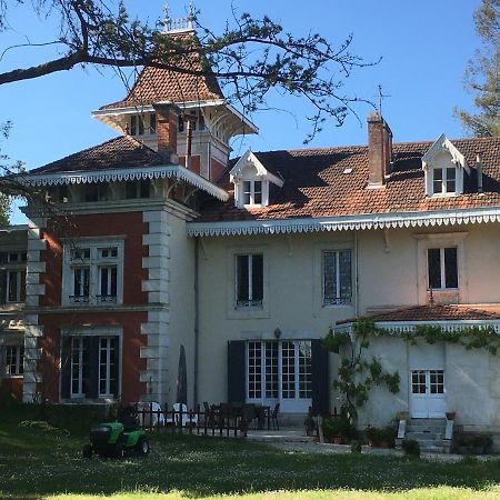 Manoir De L'Epine Bed & Breakfast Saint-Séverin Exterior photo